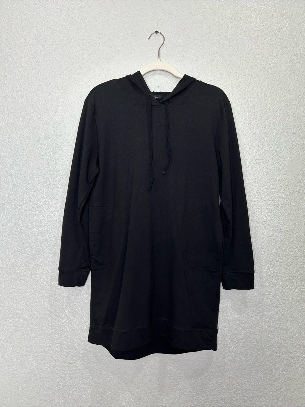 Black Longe-Sleeve Hoodie Mini Dress